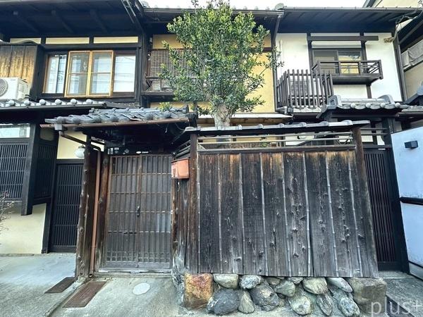 中京区西ノ京式部町　中古戸建