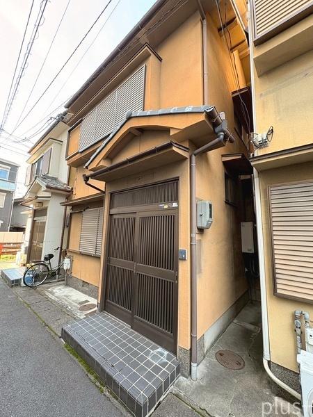 太秦　路地奥の家