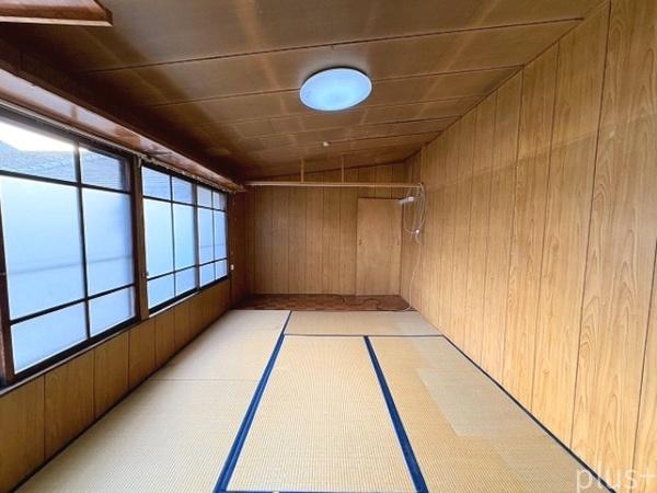 道正町　路地奥のひらや
