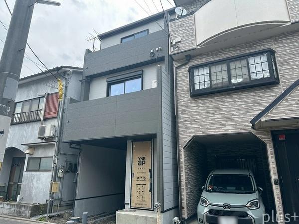 右京区西京極佃田町　新築戸建
