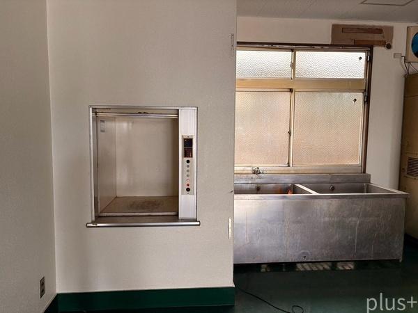 中京区西ノ京左馬寮町　一棟ビル