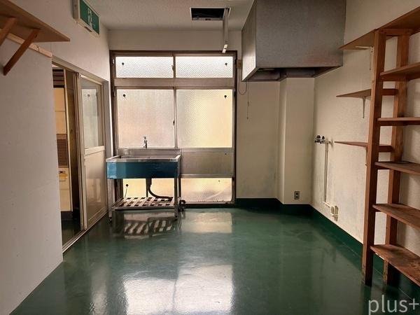 中京区西ノ京左馬寮町　一棟ビル