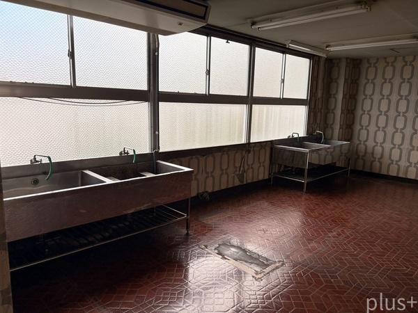 中京区西ノ京左馬寮町　一棟ビル