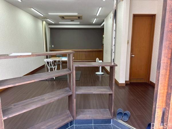 北区紫竹下緑町　店舗付戸建