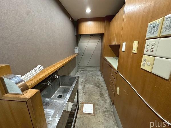 北区紫竹下緑町　店舗付戸建