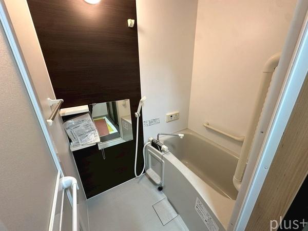 北区紫竹下緑町　店舗付戸建