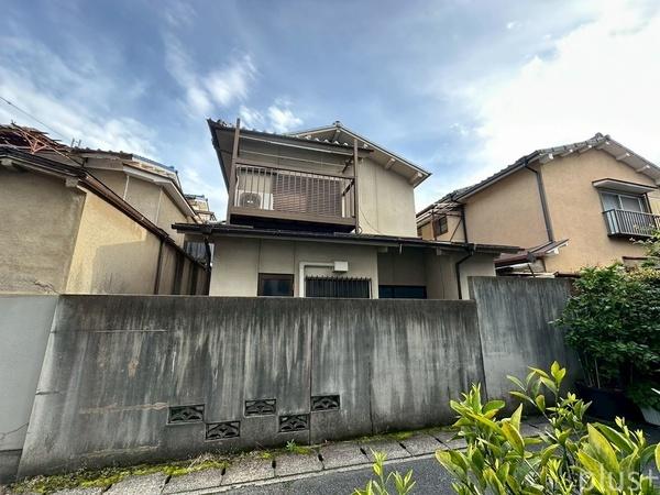 京都市右京区嵯峨広沢南野町の中古一戸建て