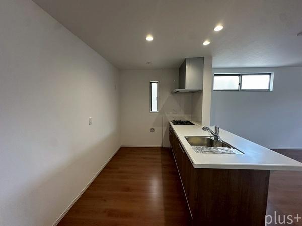 右京区嵯峨伊勢ノ上町1期1号地　新築戸建