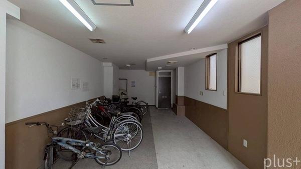 北区紫野上築山町　一棟マンション