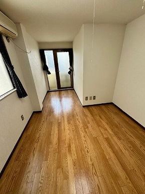北区紫野上築山町　一棟マンション