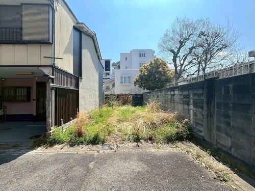 京都市右京区嵯峨朝日町の土地