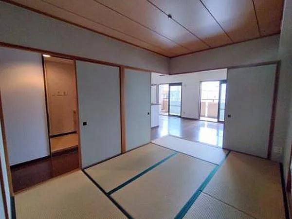 ライオンズマンション西院