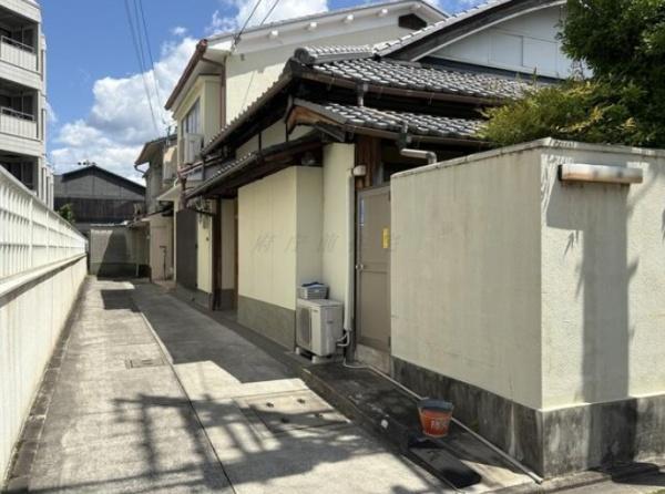 京都市上京区鷹司町の中古一戸建て