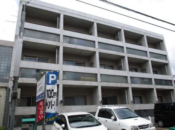 右京区谷口園町　一棟マンション