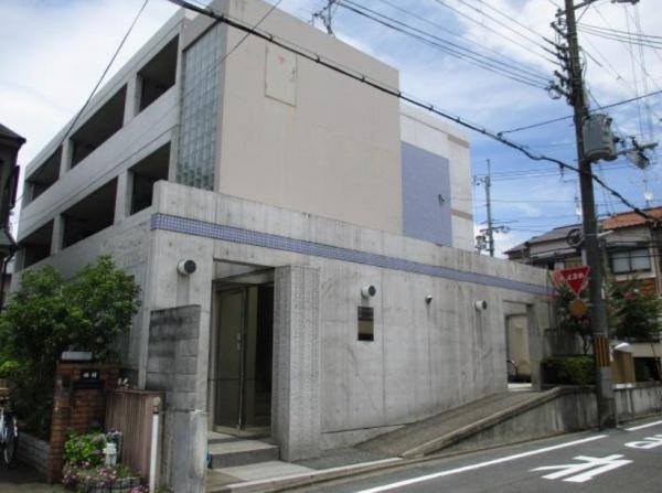 右京区谷口園町　一棟マンション