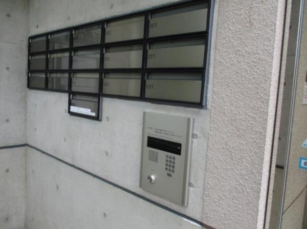 右京区谷口園町　一棟マンション
