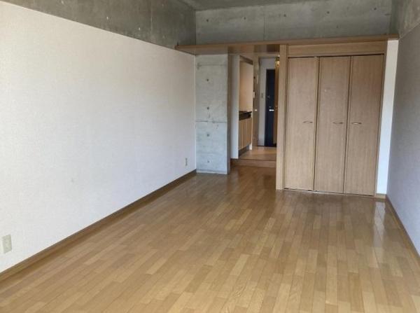 右京区谷口園町　一棟マンション