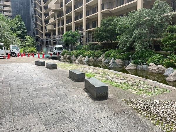 ファミールガーデン二条駅前南棟
