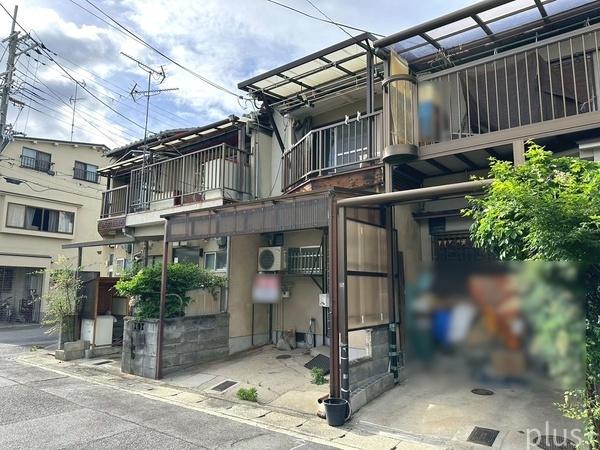 右京区太秦小手角町　中古テラス