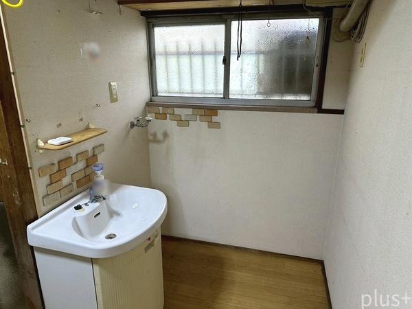 京都市右京区太秦小手角町の中古一戸建て