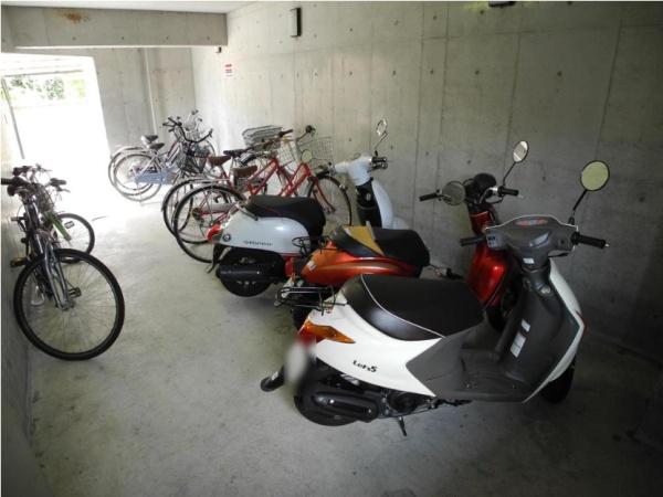 北区大宮北山ノ前町　一棟マンション＋中古戸建
