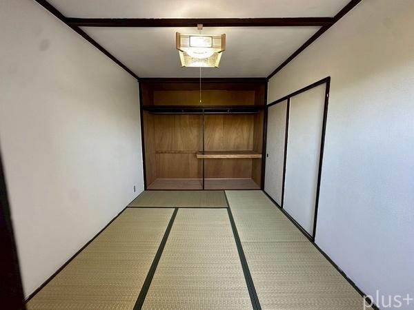 嵐山ロイアルハイツ６号棟