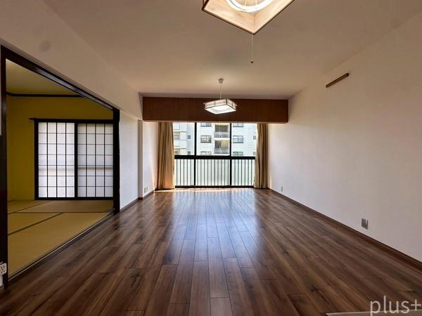 嵐山ロイアルハイツ６号棟