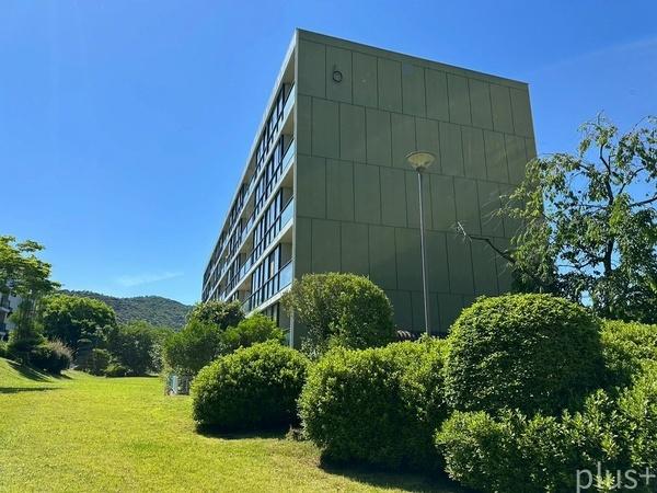 嵐山ロイアルハイツ６号棟