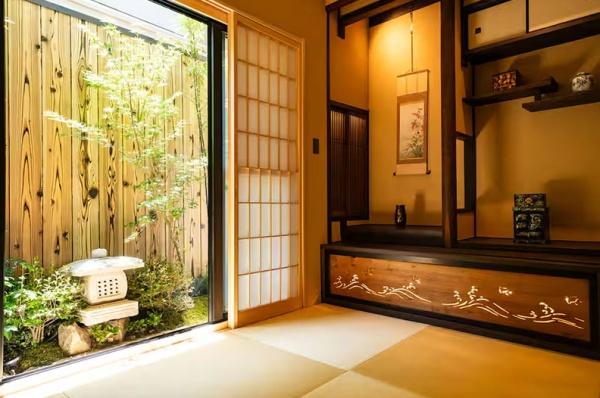 上京区主税町　簡易宿所