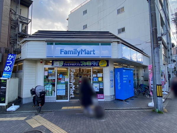 メロディーハイム御所西(ファミリーマート烏丸今出川店)