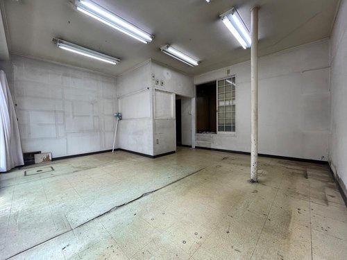 北区紫野西藤ノ森町　店舗付戸建