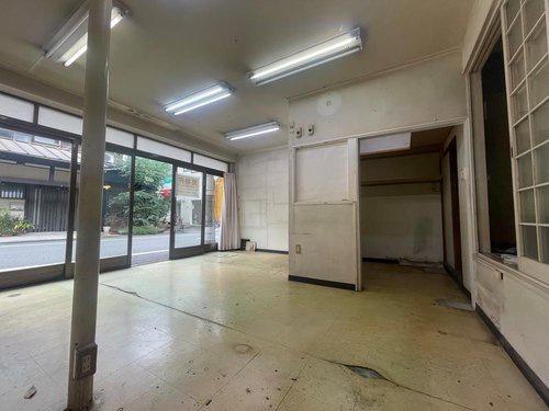 北区紫野西藤ノ森町　店舗付戸建