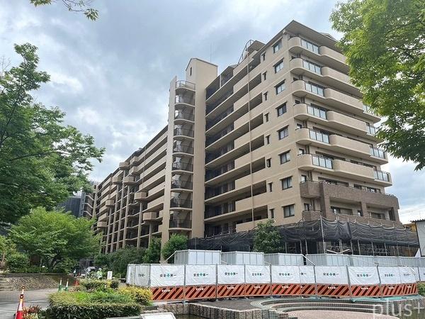 ファミールガーデン二条駅前　西棟