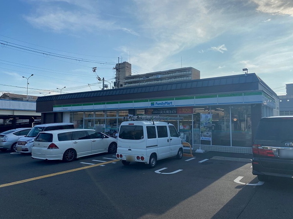 ガーデンハイム梅津(ファミリーマート天神川高辻店)
