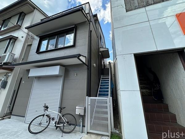 北区紫野中柏野町　店舗付戸建