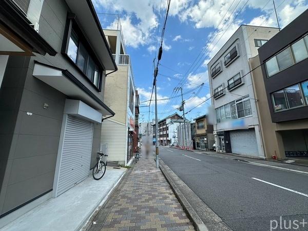 北区紫野中柏野町　店舗付戸建