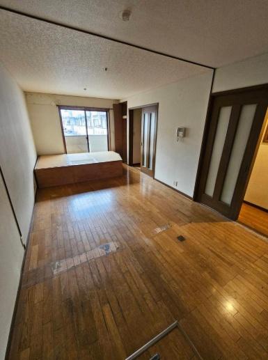 京都市右京区太秦野元町の中古一戸建て