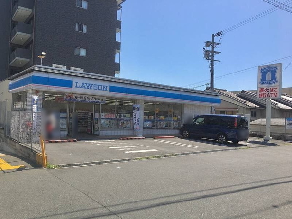 西京極大門ハイツ(ローソン西京極佃田店)