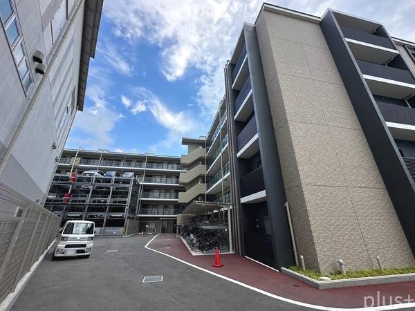 プレサンスロジェ太秦天神川Ⅱ