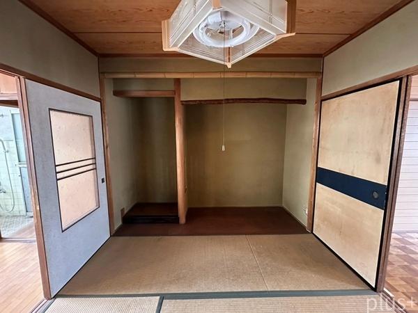 右京区花園段ノ岡町　中古テラス