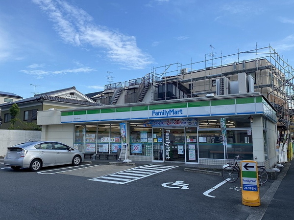 京都市右京区西京極前田町の中古一戸建て(ファミリーマートかどの七条店)