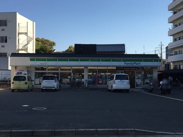 ネオコーポラス島ノ内(ファミリーマート御池山ノ内店)