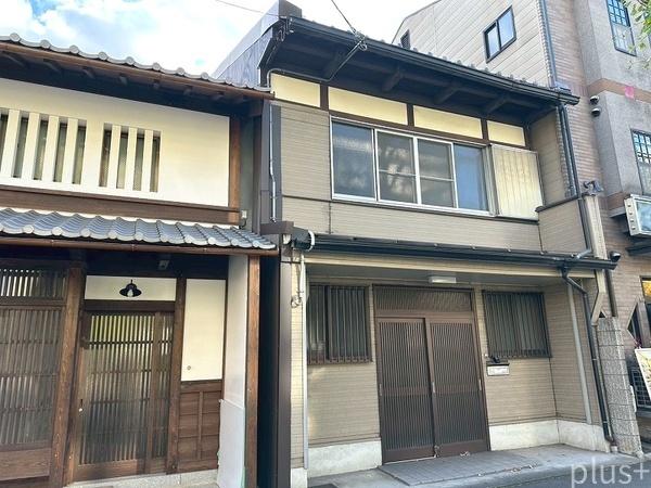 京都市中京区聚楽廻松下町の中古一戸建て
