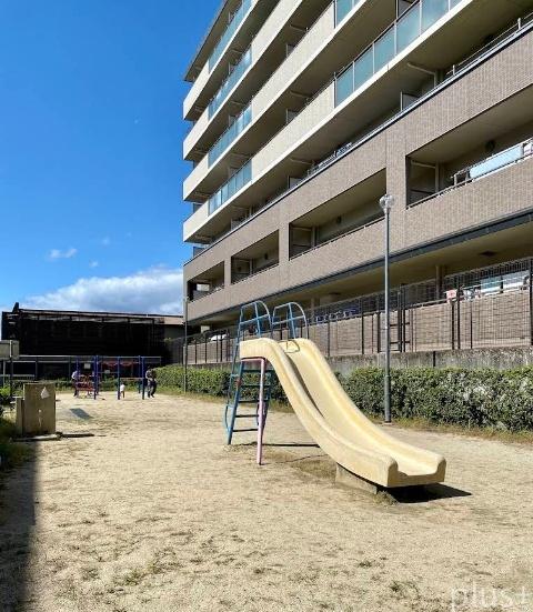 リーガル京都桃山(竹中鷹匠公園)