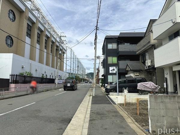 中京区西ノ京御輿岡町新築戸建