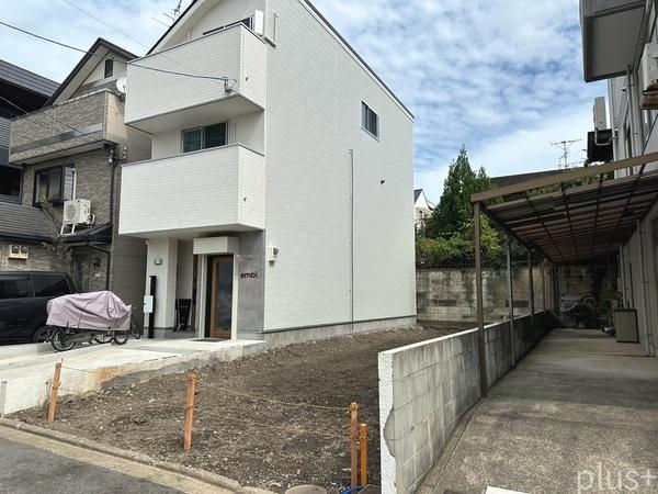 中京区西ノ京御輿岡町新築戸建