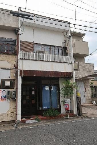 右京区太秦森ケ前町　店舗付テラスハウス