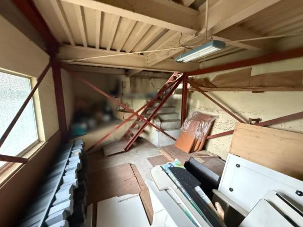北区衣笠北荒見町　店舗付戸建