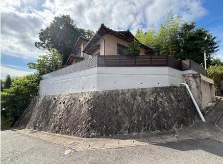 京都市右京区鳴滝音戸山町の中古一戸建て