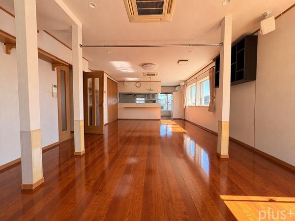 京都市右京区嵯峨釈迦堂門前瀬戸川町の中古一戸建て